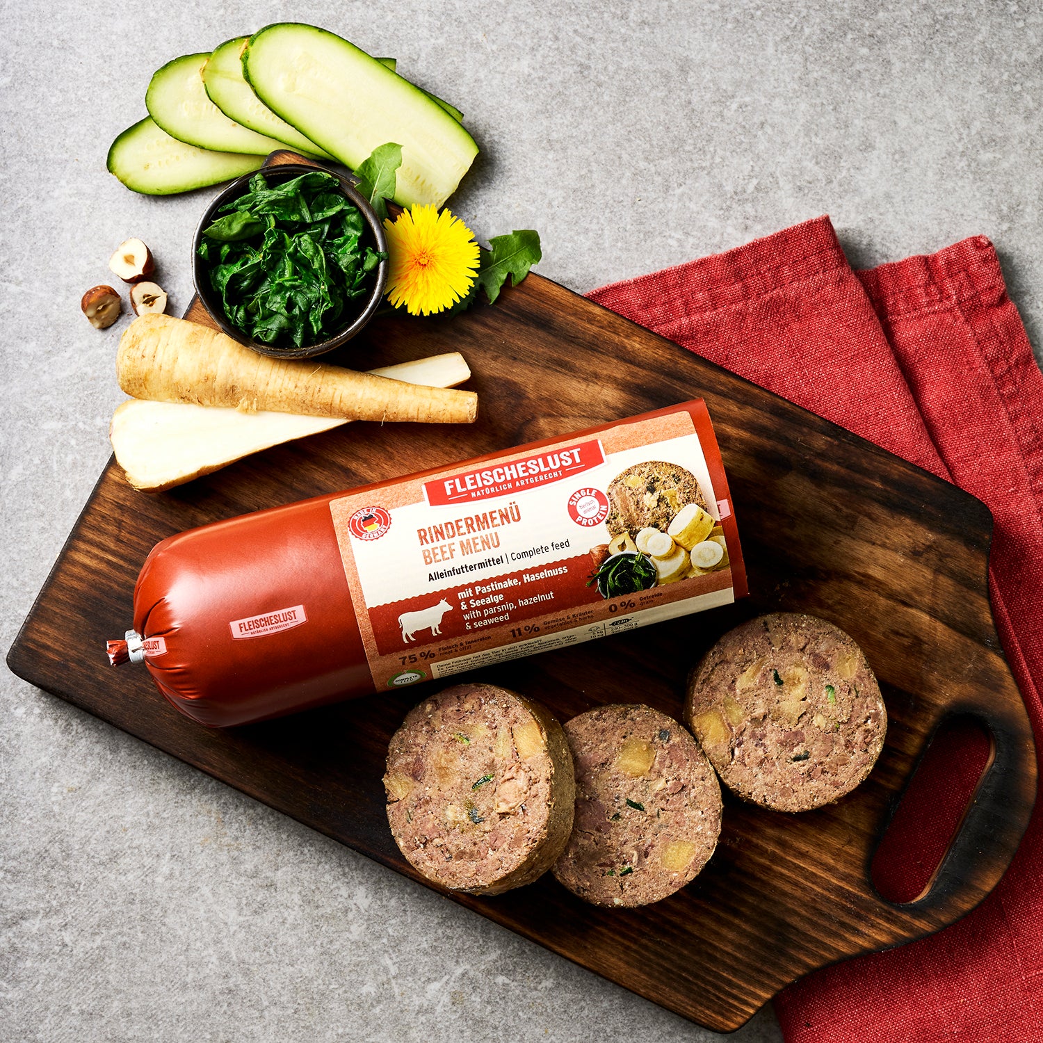 Rindermenü mit Pastinake, Haselnuss & Seealge - Image 3