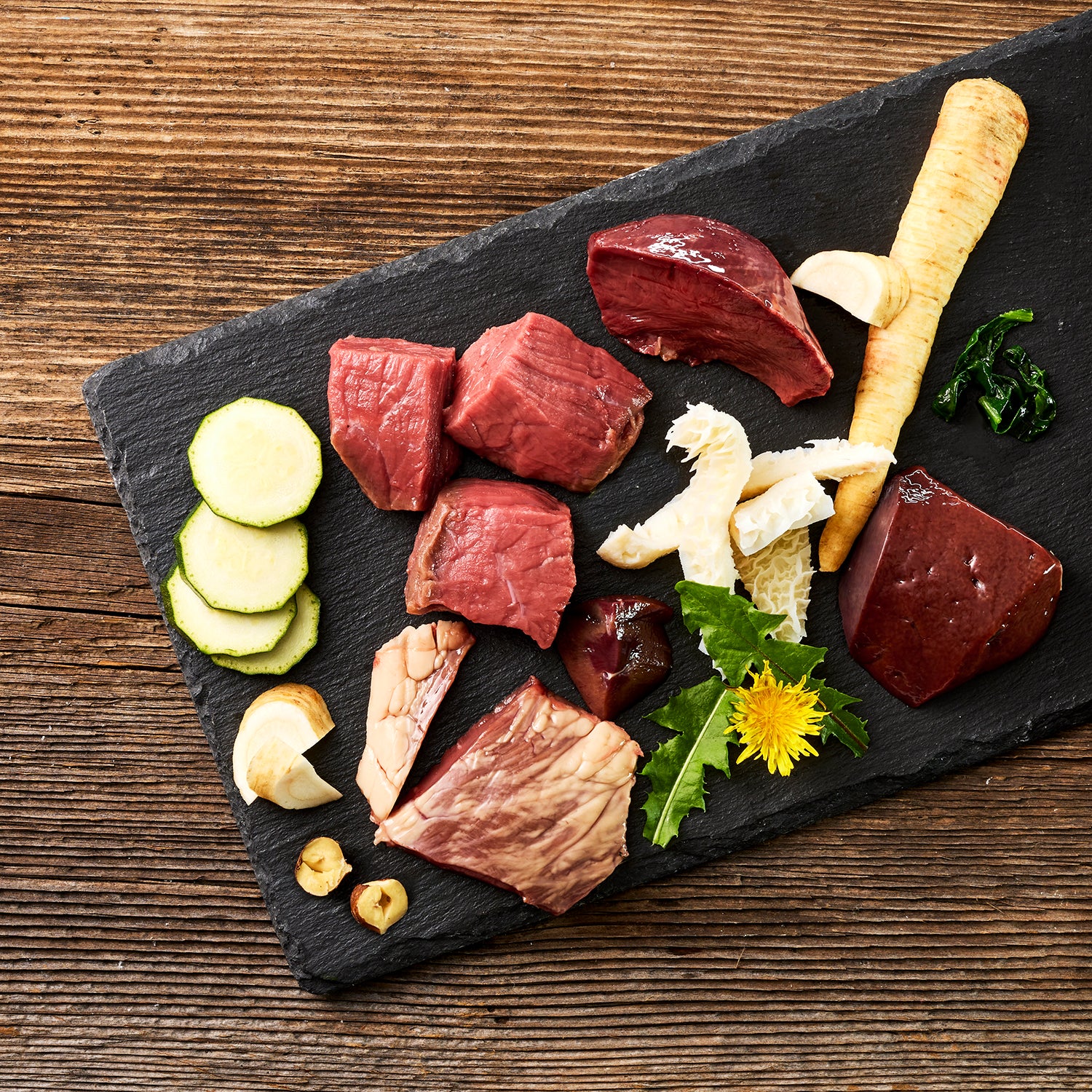 Rindermenü mit Pastinake, Haselnuss & Seealge - Image 4